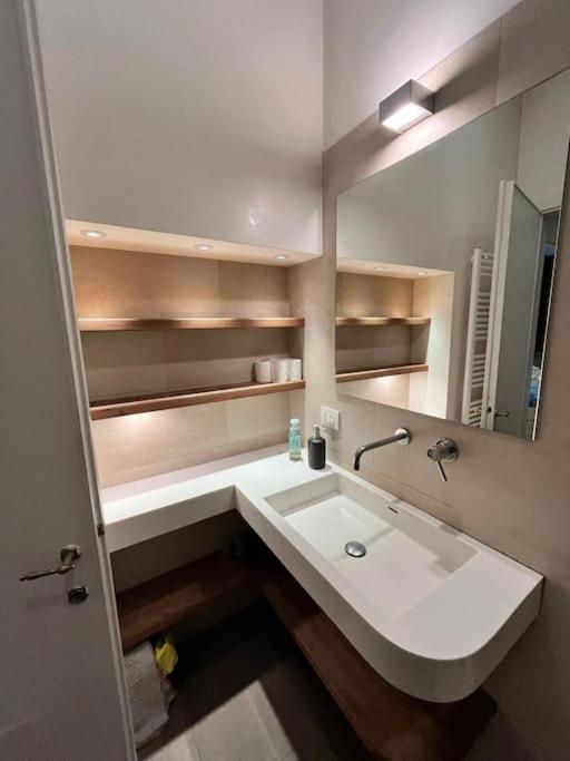 Colosseum Apartment - Your Cozy Roman Escape Esterno foto